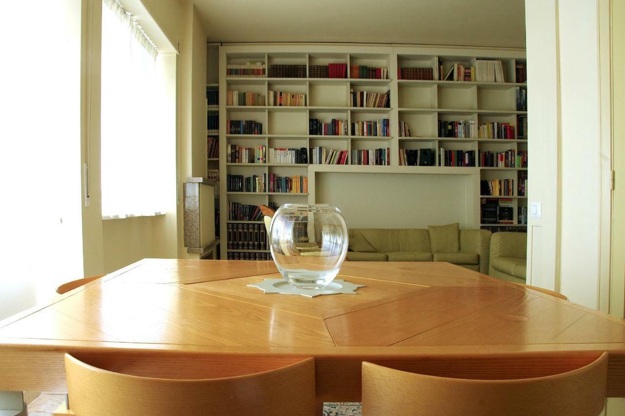 La Casa Di Boz B&B Nuoro  Extérieur photo